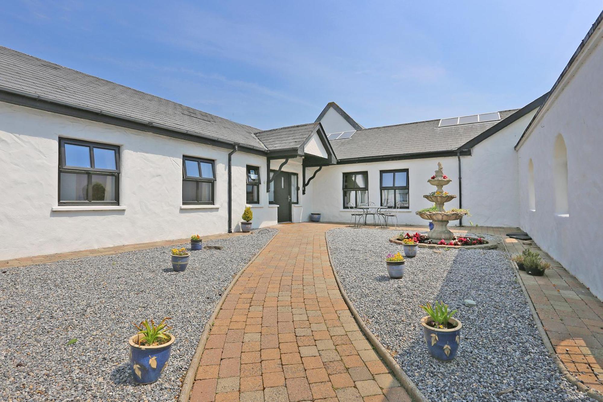 The Courtyard B&B Bunratty Eksteriør bilde